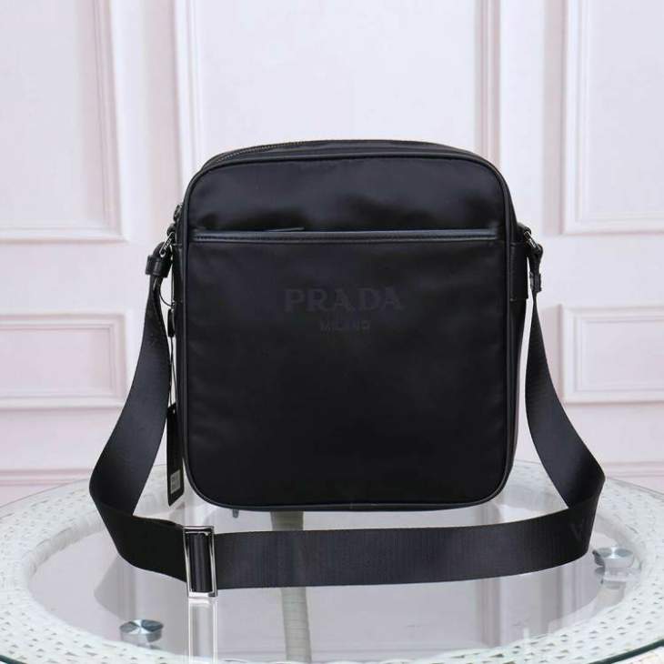 Picture of Prada Mens Bags _SKUfw238758580fw
